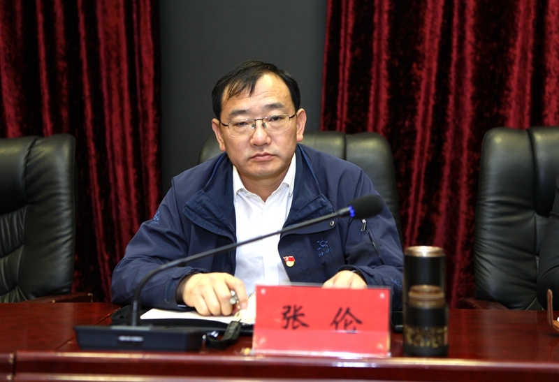 > 正文    曲靖市司法局党组副书记,副局长张伦充分肯定了麒麟区司法