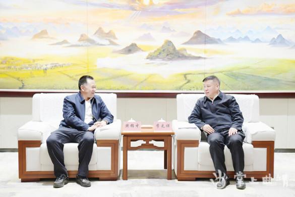 李先祥会见江西省地质局副局长周锦中一行