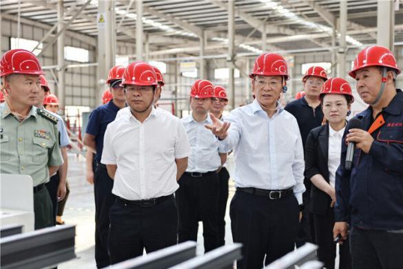 全市5月重点项目和工作现场观摩调度会在马龙区举行