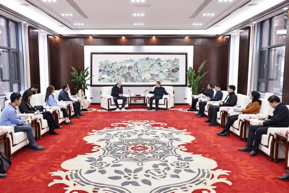 李石松会见亿纬锂能董事长刘金成一行